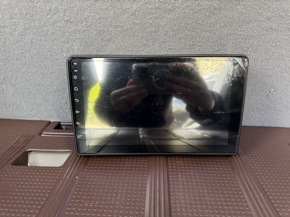 Магнітола магнітофон в авто