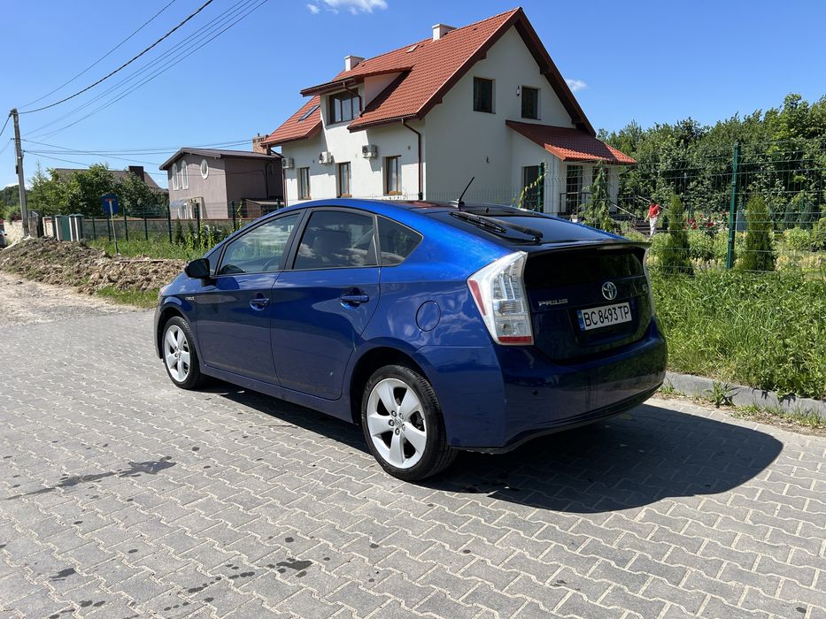 Toyita Prius 30 2011 року