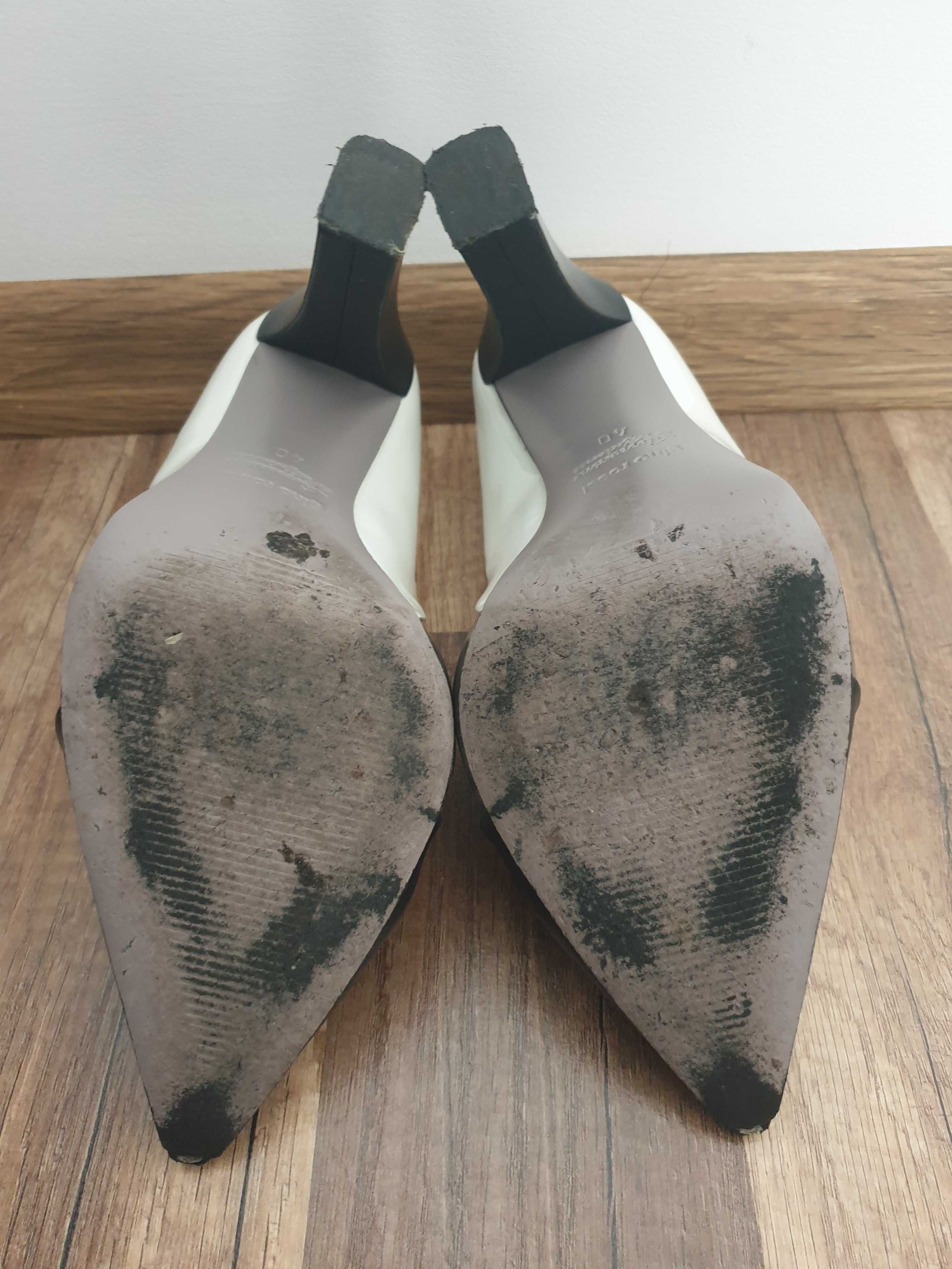 Buty Szpilki czółenka Gino Rossi