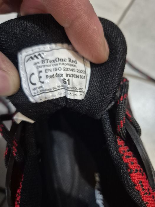 Buty robocze rozmiar 43.