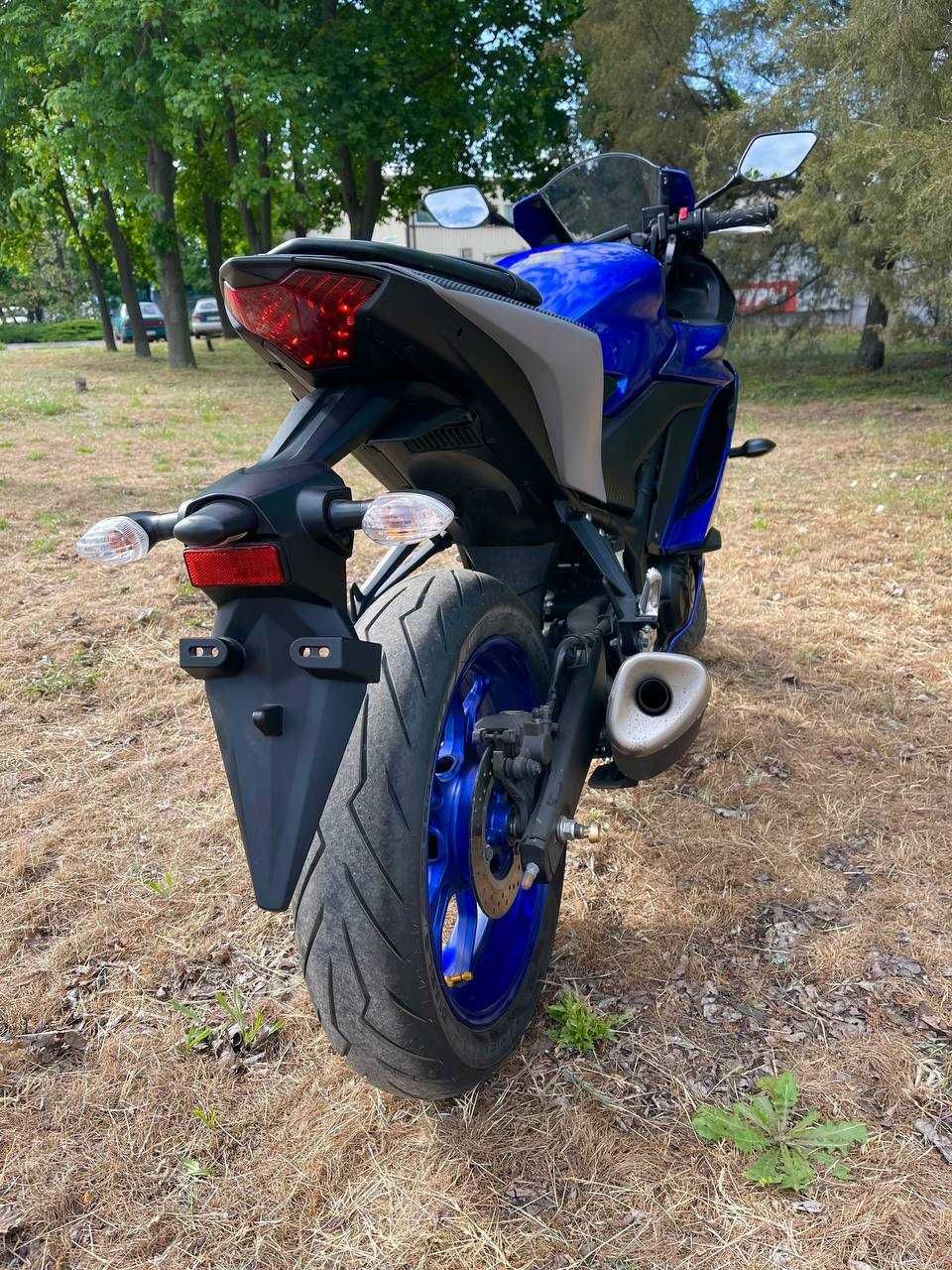 Мотоцикл Yamaha YZF-R25