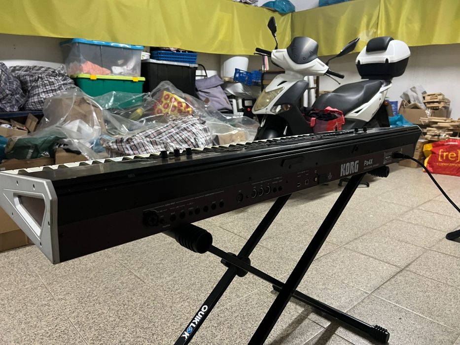 Korg PA4x Pro 76