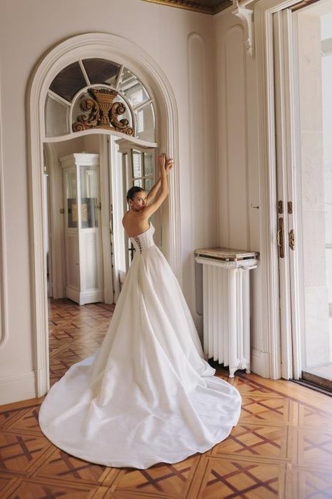 Весільна сукня Wona Dove 2025 року