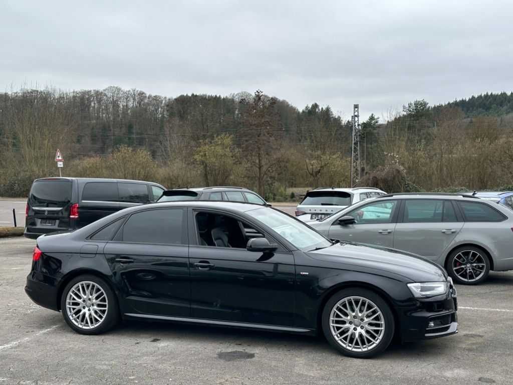 Audi A4 B8 S-line бампер з разборка ауди а4 в8 б8 шрот запчасти