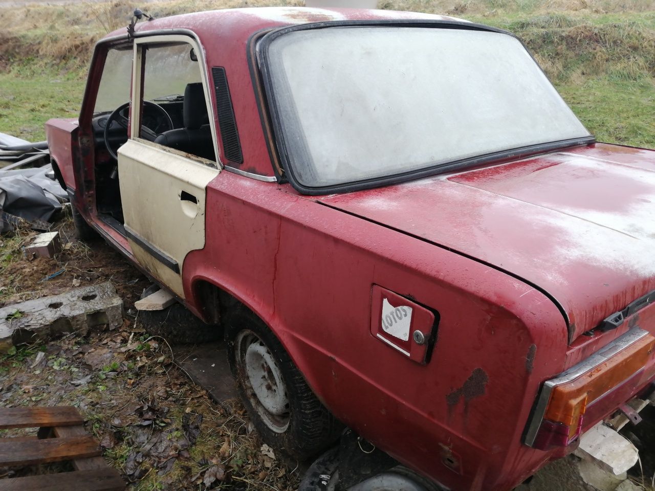 Fiat 125 p na części