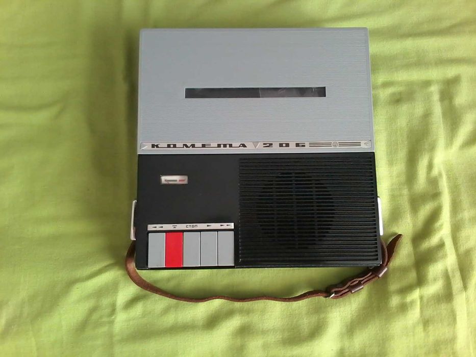Магнитофон Комета 206 (1971 г.)