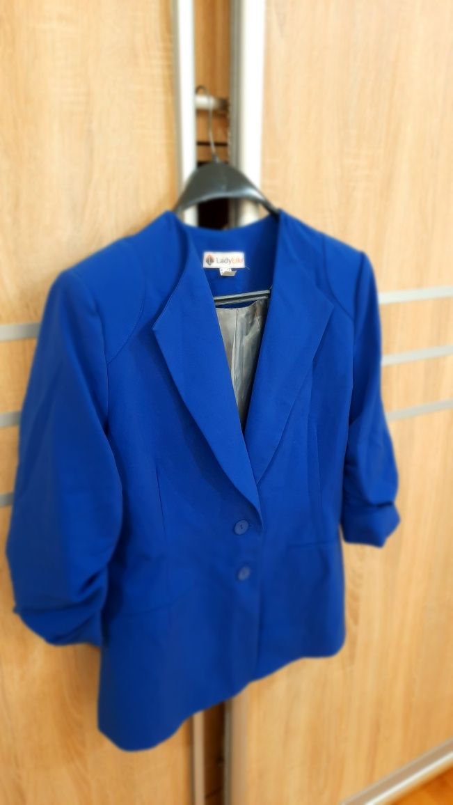 Синий пиджак универсальный 46р наш