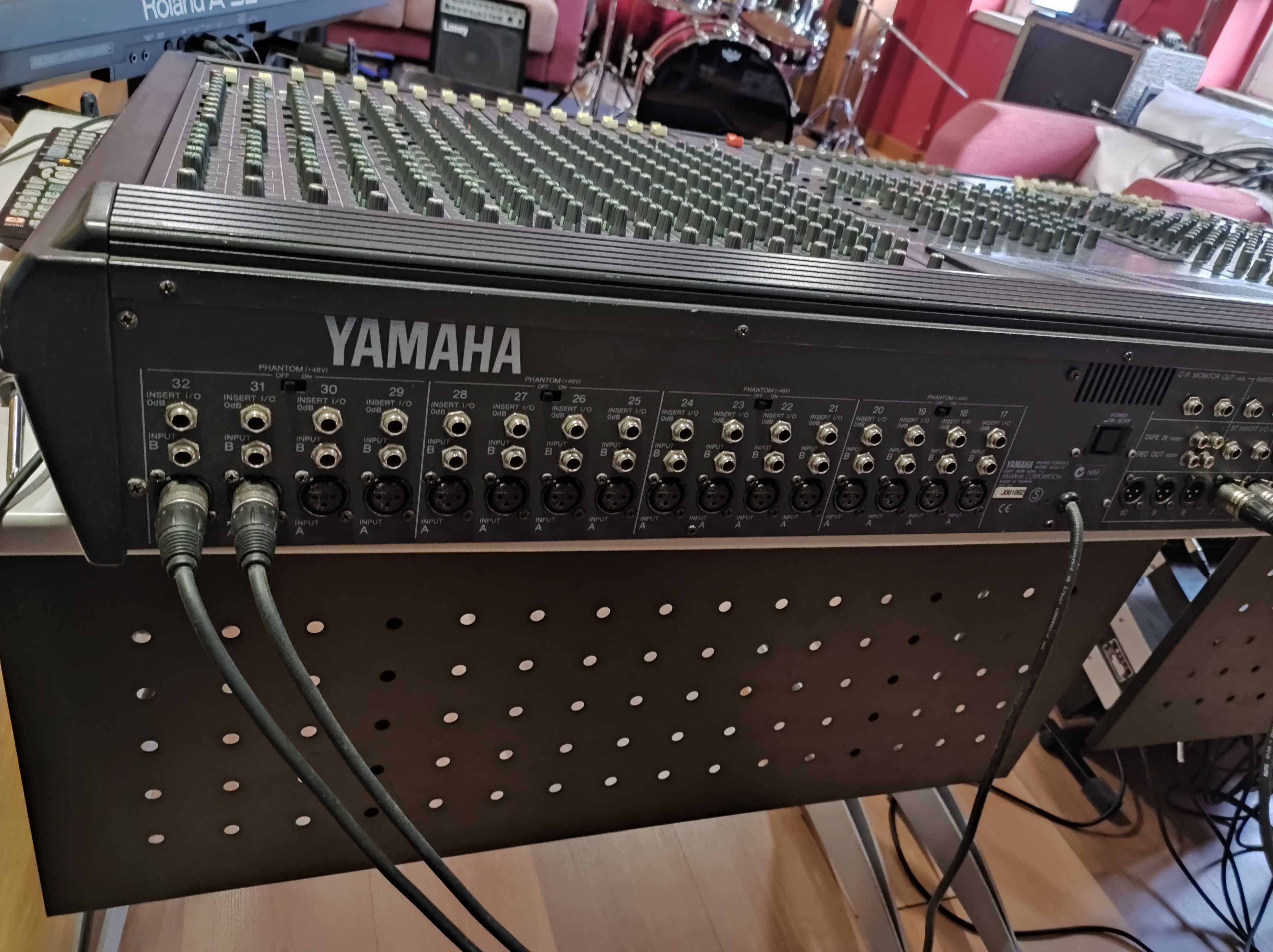 Mesa Mistura Yamaha GA 32/12