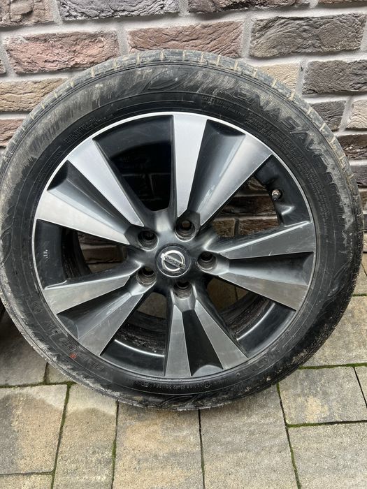 Диски з шинами 215.50.17 ніссан ліф кашкай