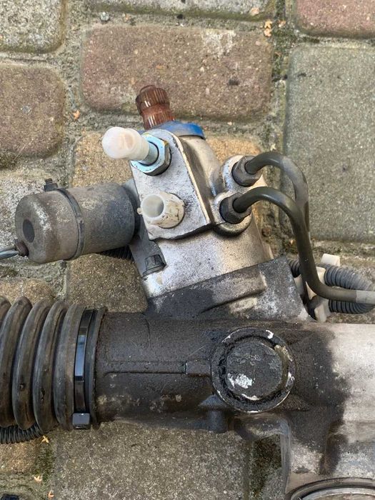 Рульова рейка до Інфініті qx70 2016