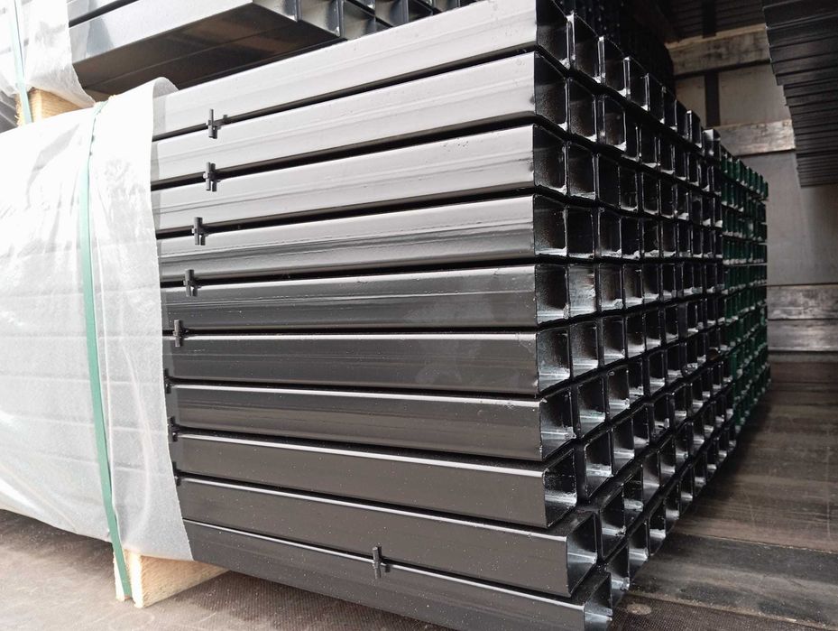 Słupek ogrodzeniowy 60x40x1,2x 200 cm - ocynk + RAL - producent
