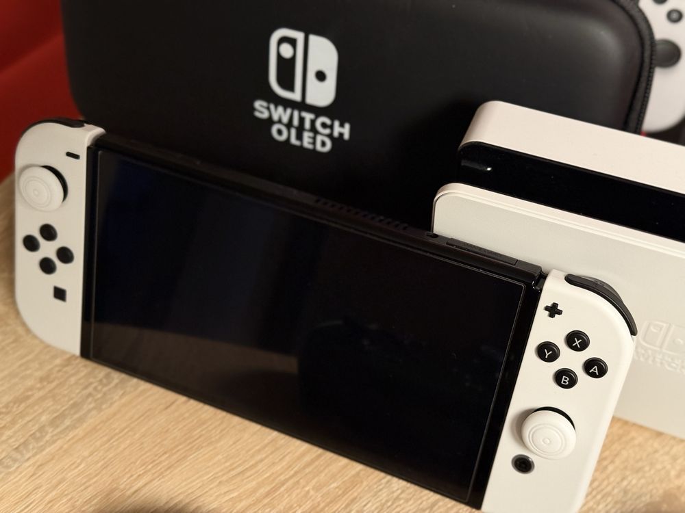 Nintendo Switch Oled White + SD Card 512GB + комплект