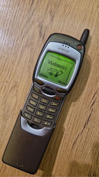 Kolekcjonerska Nokia 7110 PL bez simloka