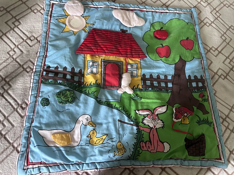 Детский развивающий коврик