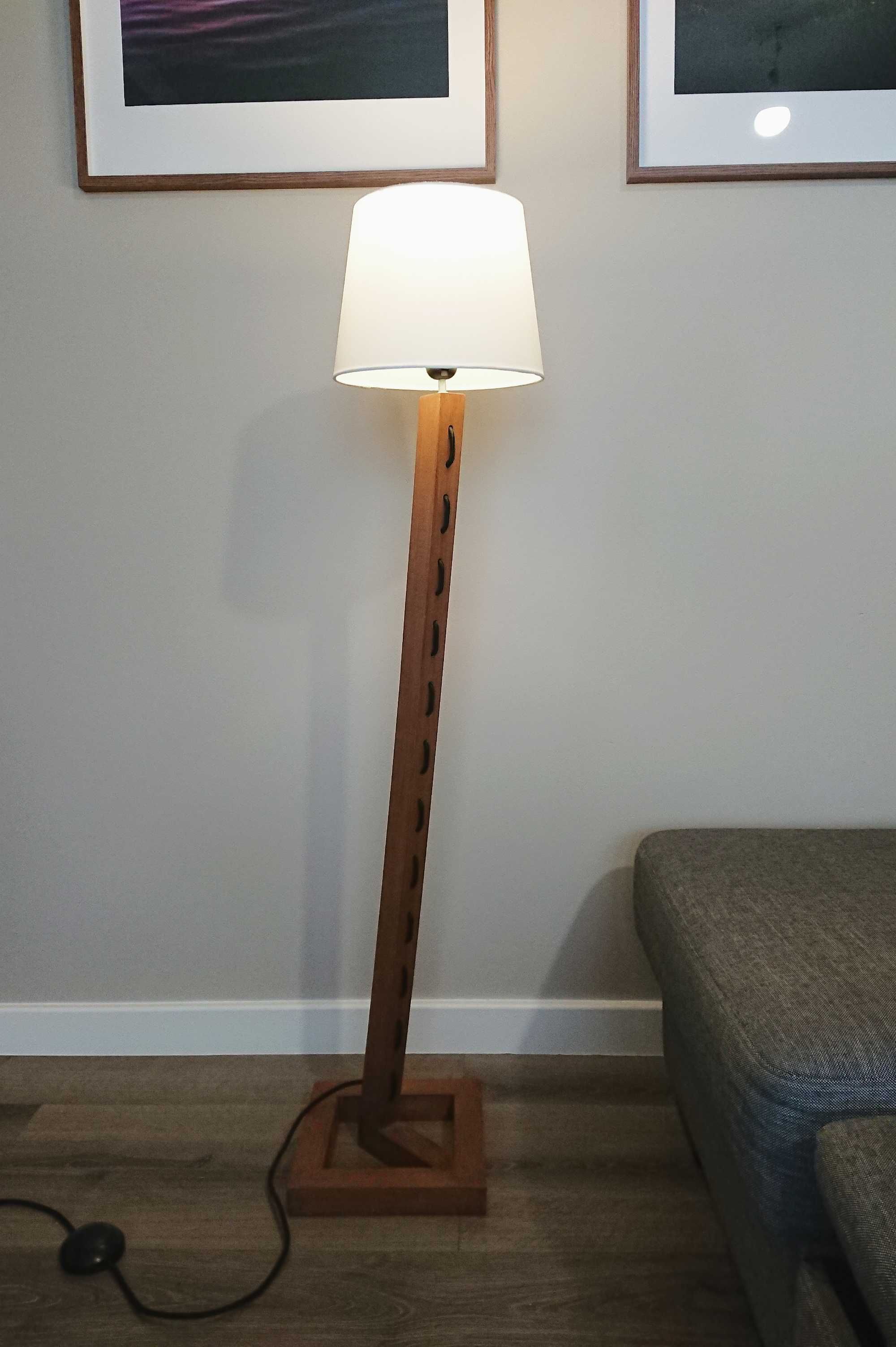 Designerska minimalistyczna drewniana lampa podłogowa - wysokość 124cm