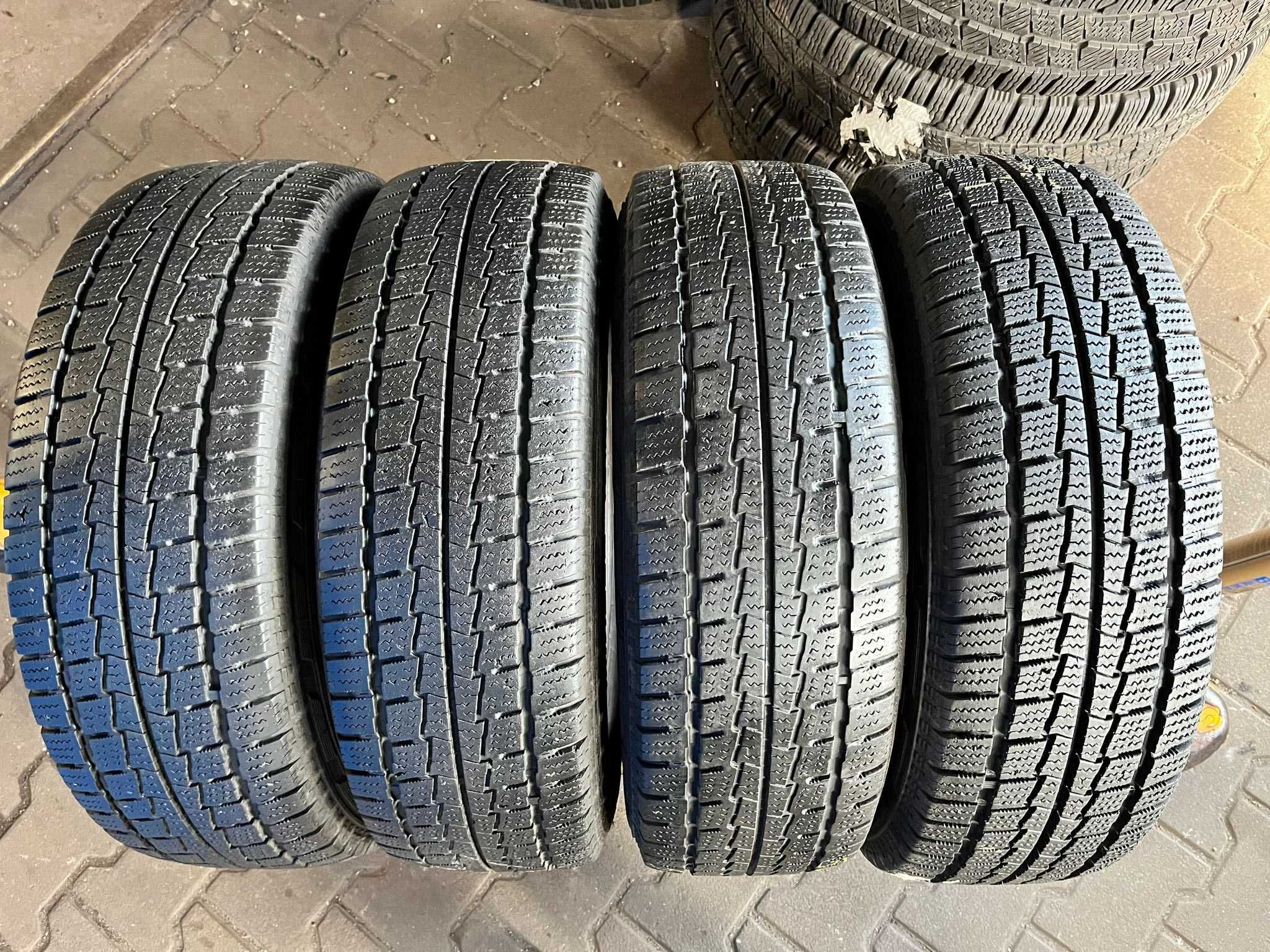 Opony zimowe 4x 205/70 R15C Hankook Winter RW06 #3685