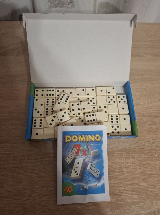 Gra Domino 7 wariantów