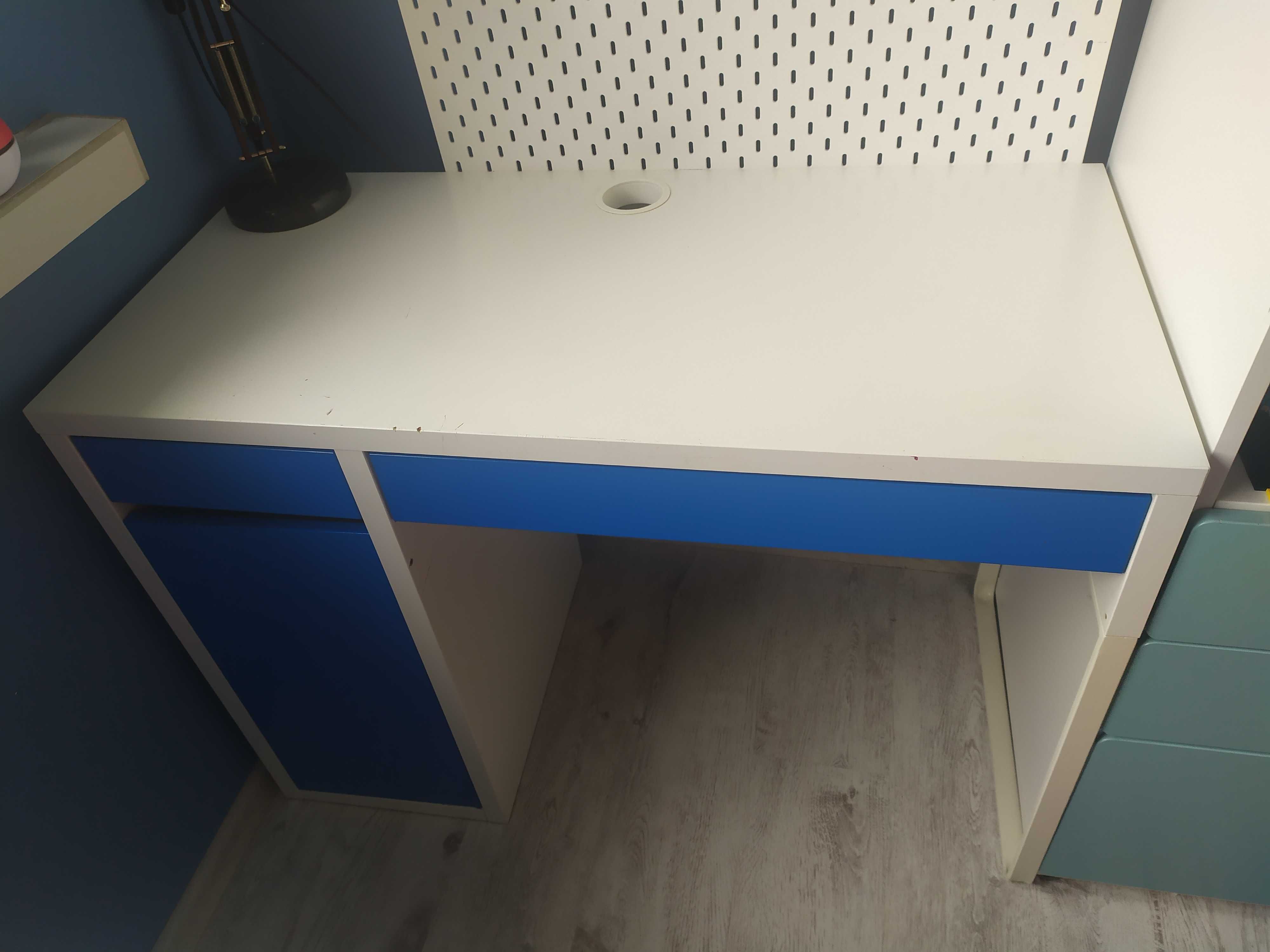 Łóżko dla dziecka - gratis biurko z Ikea