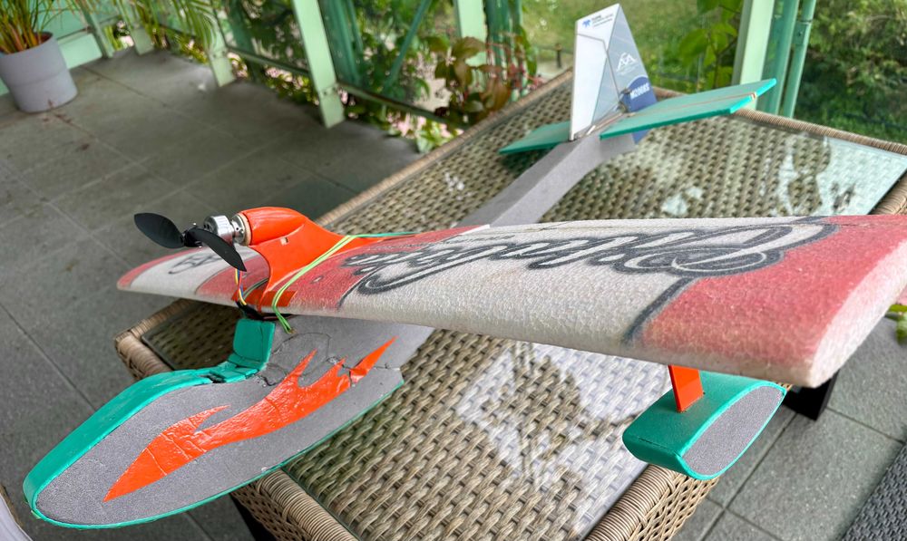 Model samolot RC do nauki latania ala wodolot zdalnie sterowany