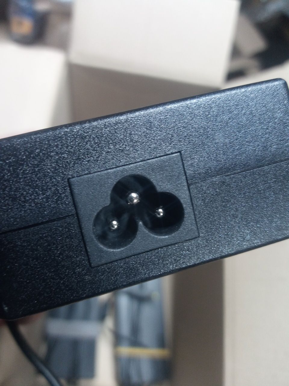 ОРИГИНАЛ Блок питания зарядное Lenovo 170W 20V 8,5А 7.9x5.5