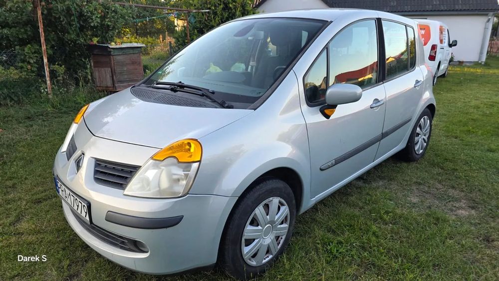 Renault Modus Renault Modus 1.2 16V 75 KM Benzyna 2005r