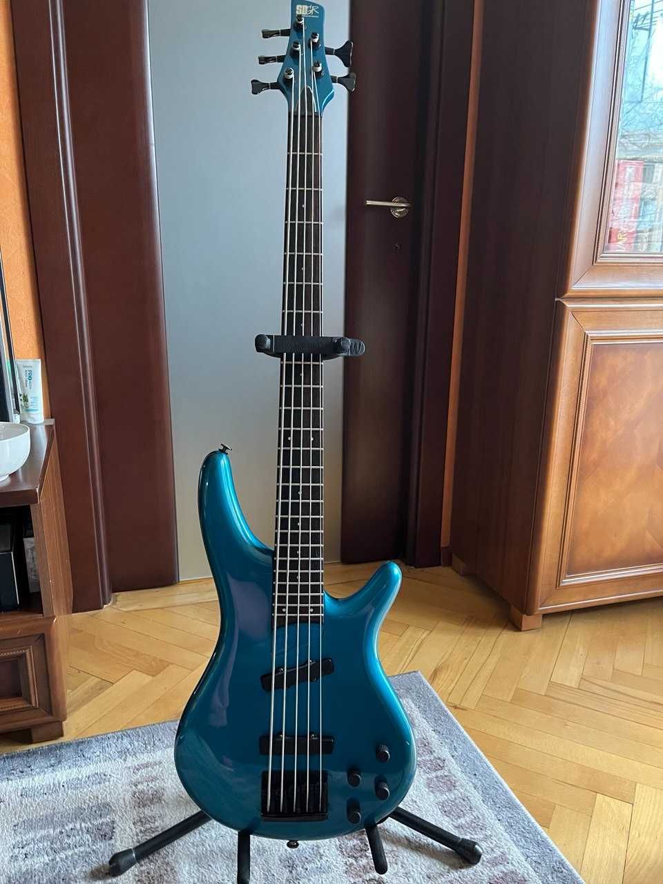 Японська 5-струнна Бас Гітара Ibanez SR885