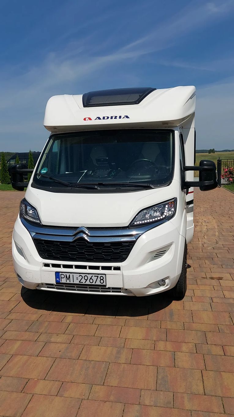 Adria Matrix 670 SL  Matrix 670 SL, 5 osobowy, antena sat, bagażnik , wersja zimowa, klima