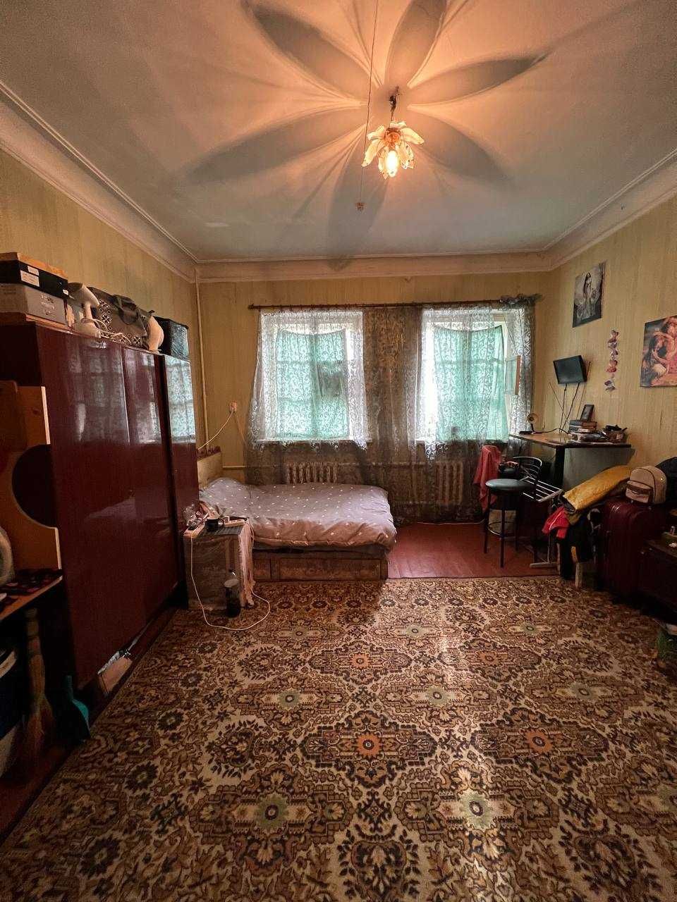 Продается комната в общежитии Центр города