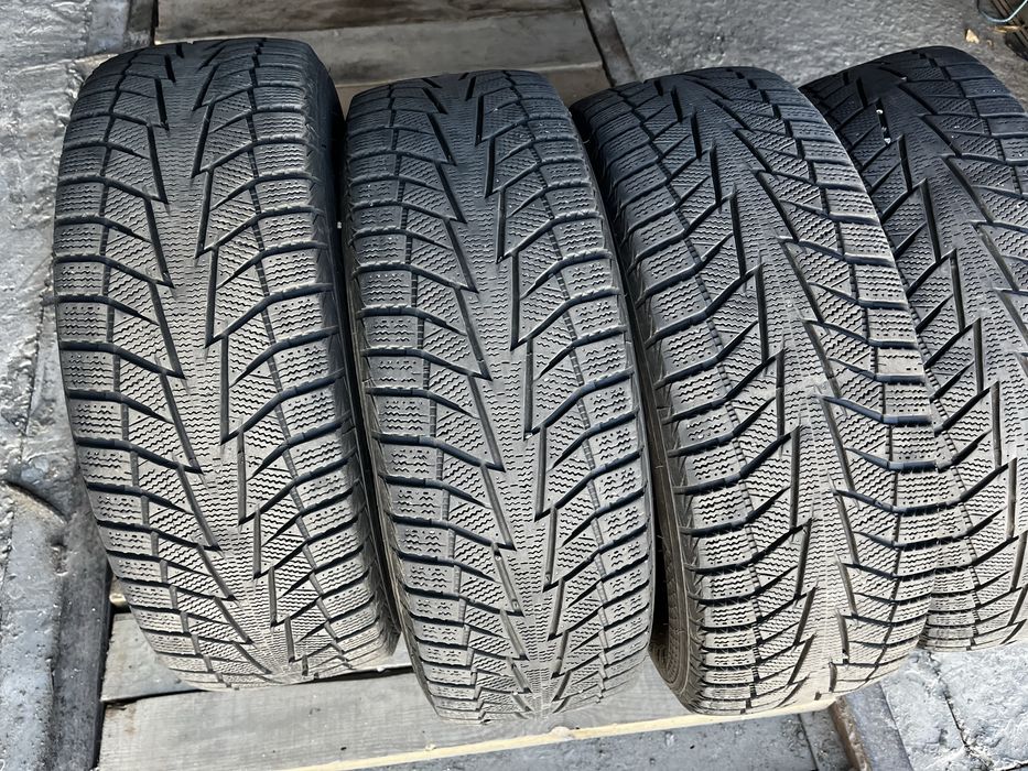 Hankook i*cept iz2 195/65 R15 зима