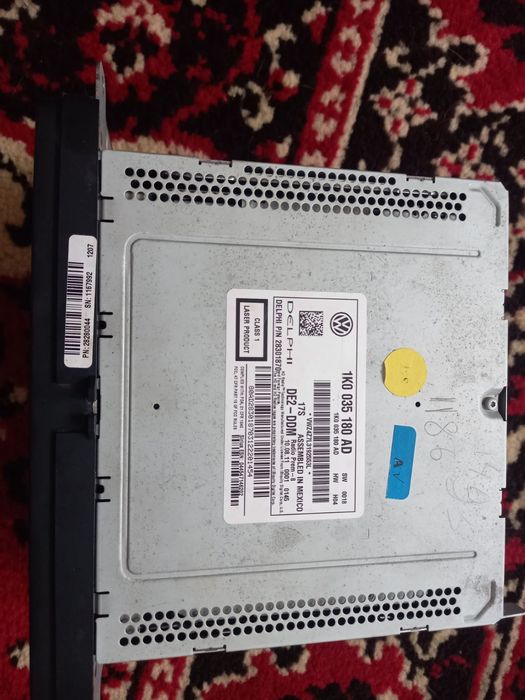 Продається магнітола на Volkswagen