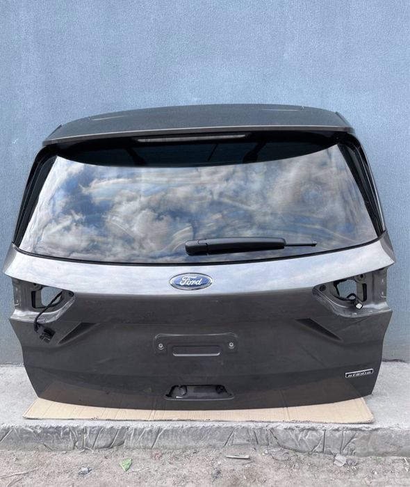 Кришка багажника Ford Escape 2020-, Крышка багажника Escape 2020 MK4.