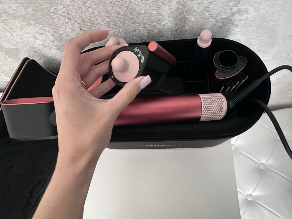 Dyson airwrap i.d. Straight+wavy