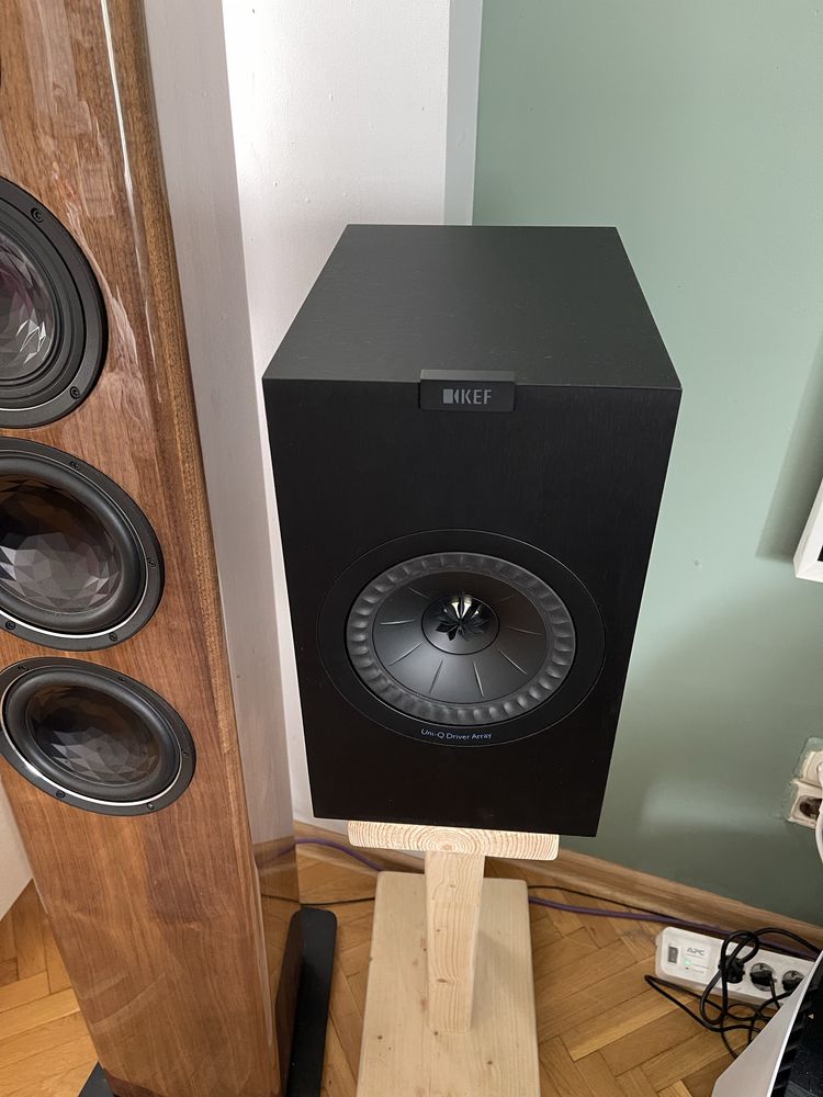 KEF Q350 Kolumny podstawkowe monitory Świetne brzmienie w dobrej cenie