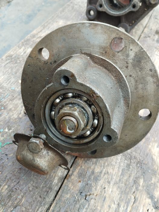 Продам ступицю до культиватора, вижимний газ53