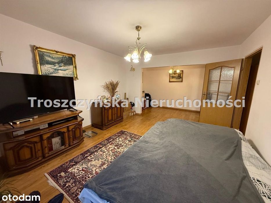 M3 / Dwa pokoje z balkonem do odświeżenia