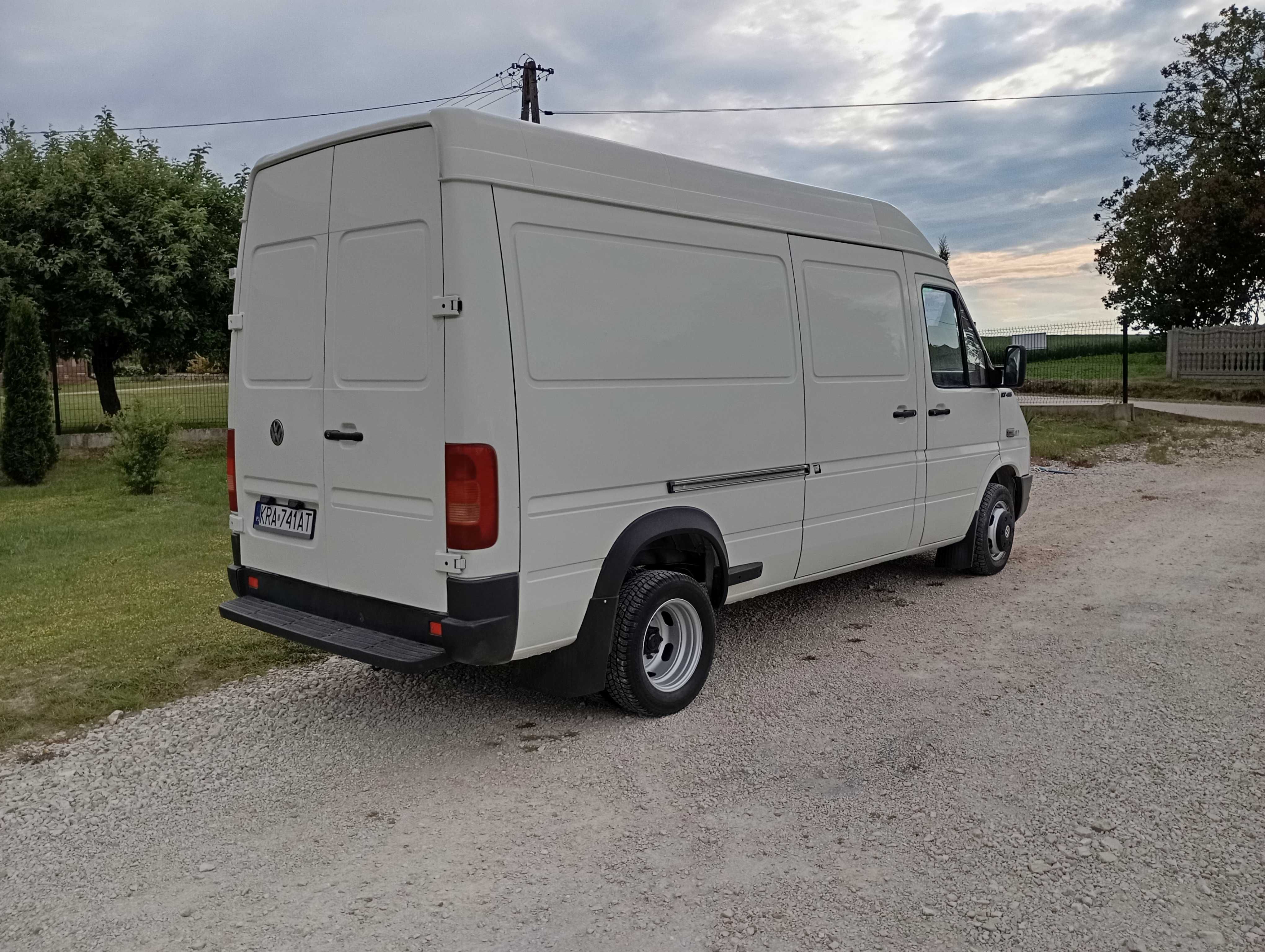 Sprzedam VW Lt 46 na bliźniaku bez korozji rama dzwon 2.8 TDI