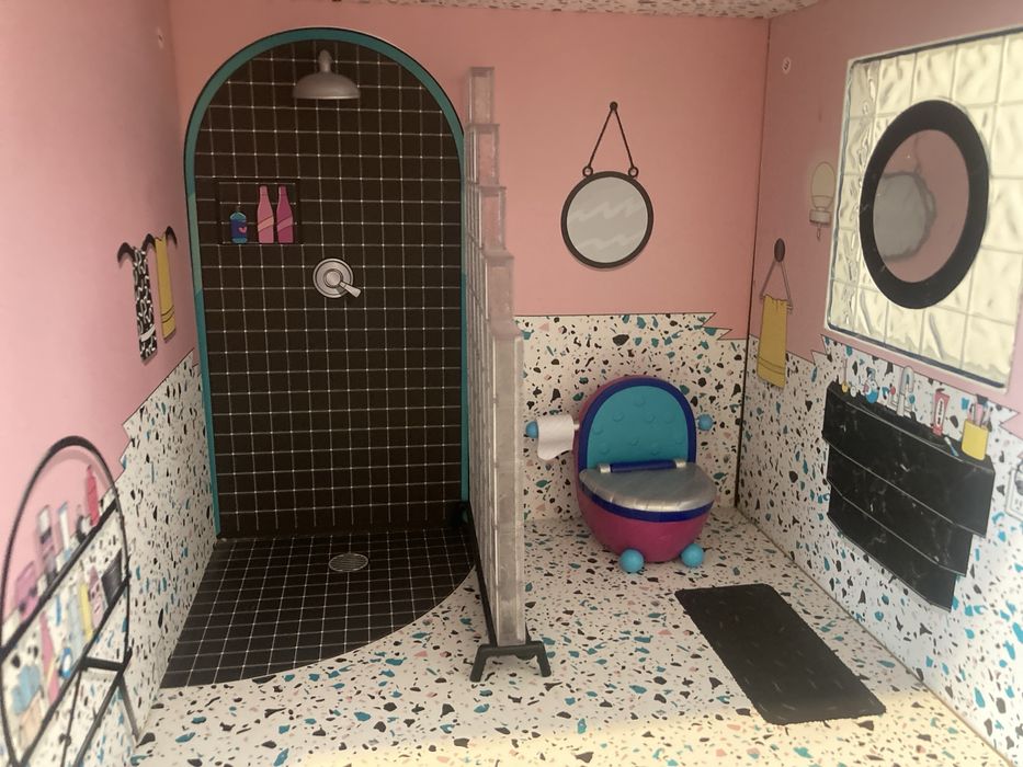 18 Lols, 3 Babys, 4 pets e uma Mansão procuram nova dona  - casa Lol