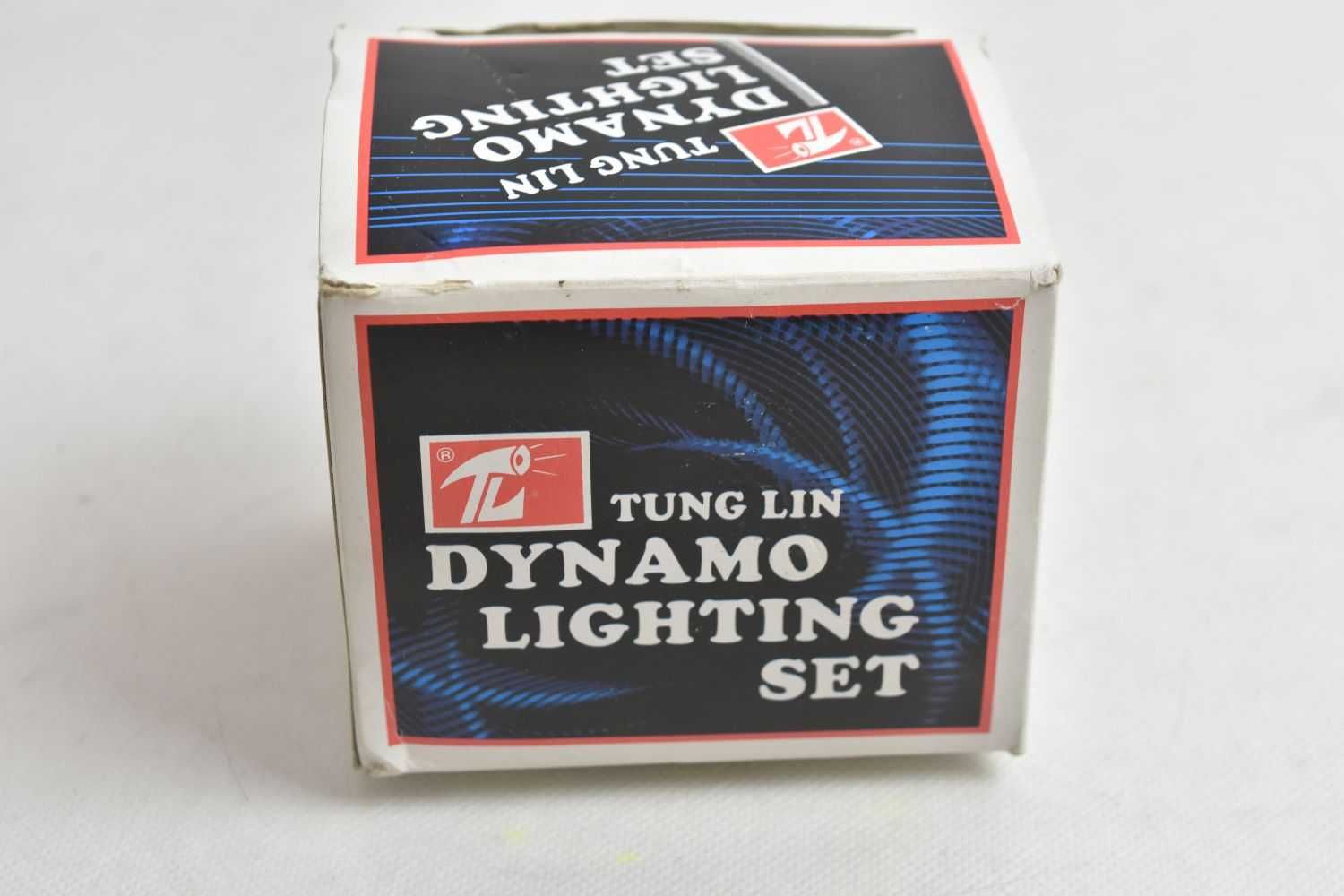 NIEUŻYWANA retro lampka rowerowa przód TUNG LIN pod dynamo !