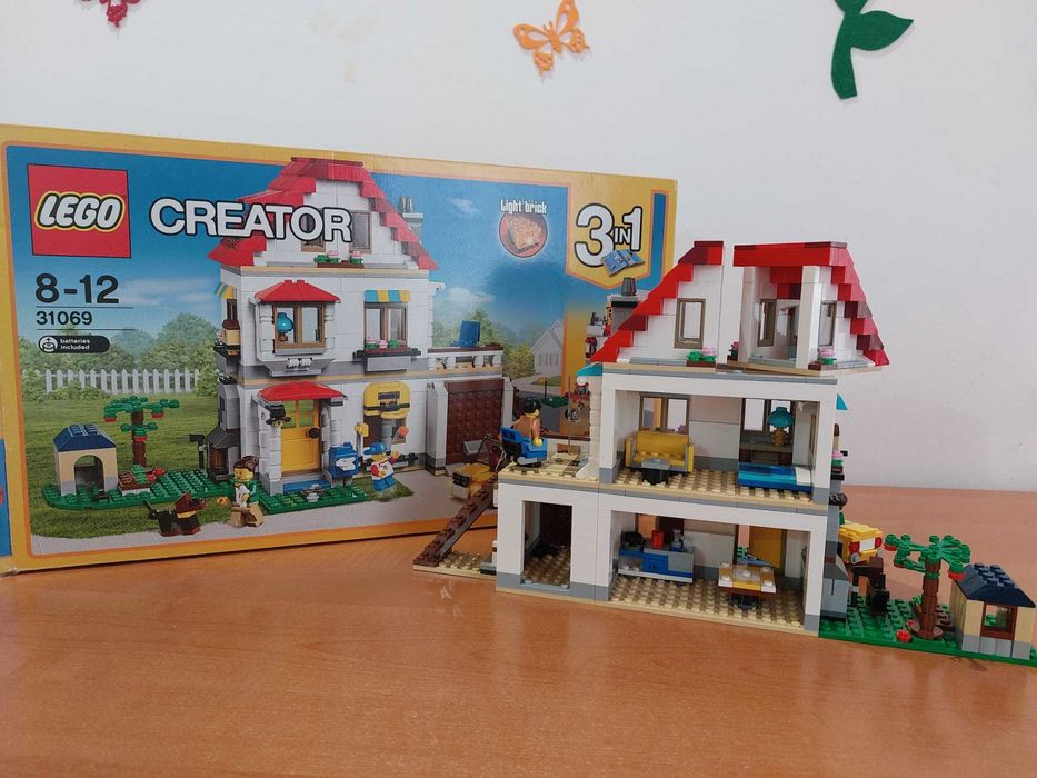 Lego Creator 3 em 1 Set modular Villa familiar 31069