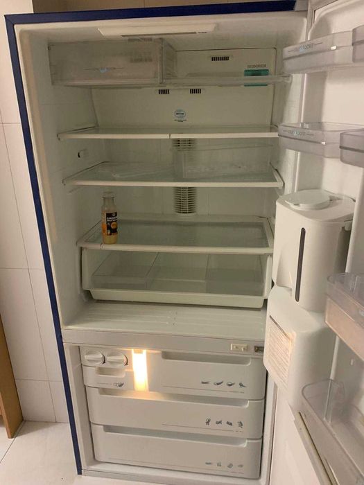 Frigorifico Samsung a funcionar.