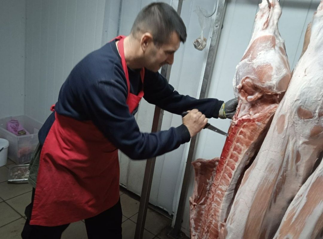 Курси м’ясників у Києві — навчання з нуля до професіонала на практиці
