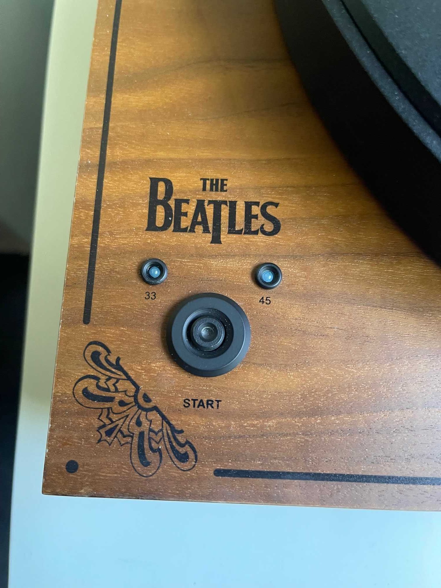 Gira-discos Pro-ject 33/45 rpm, modelo 2Xperience, Beatles