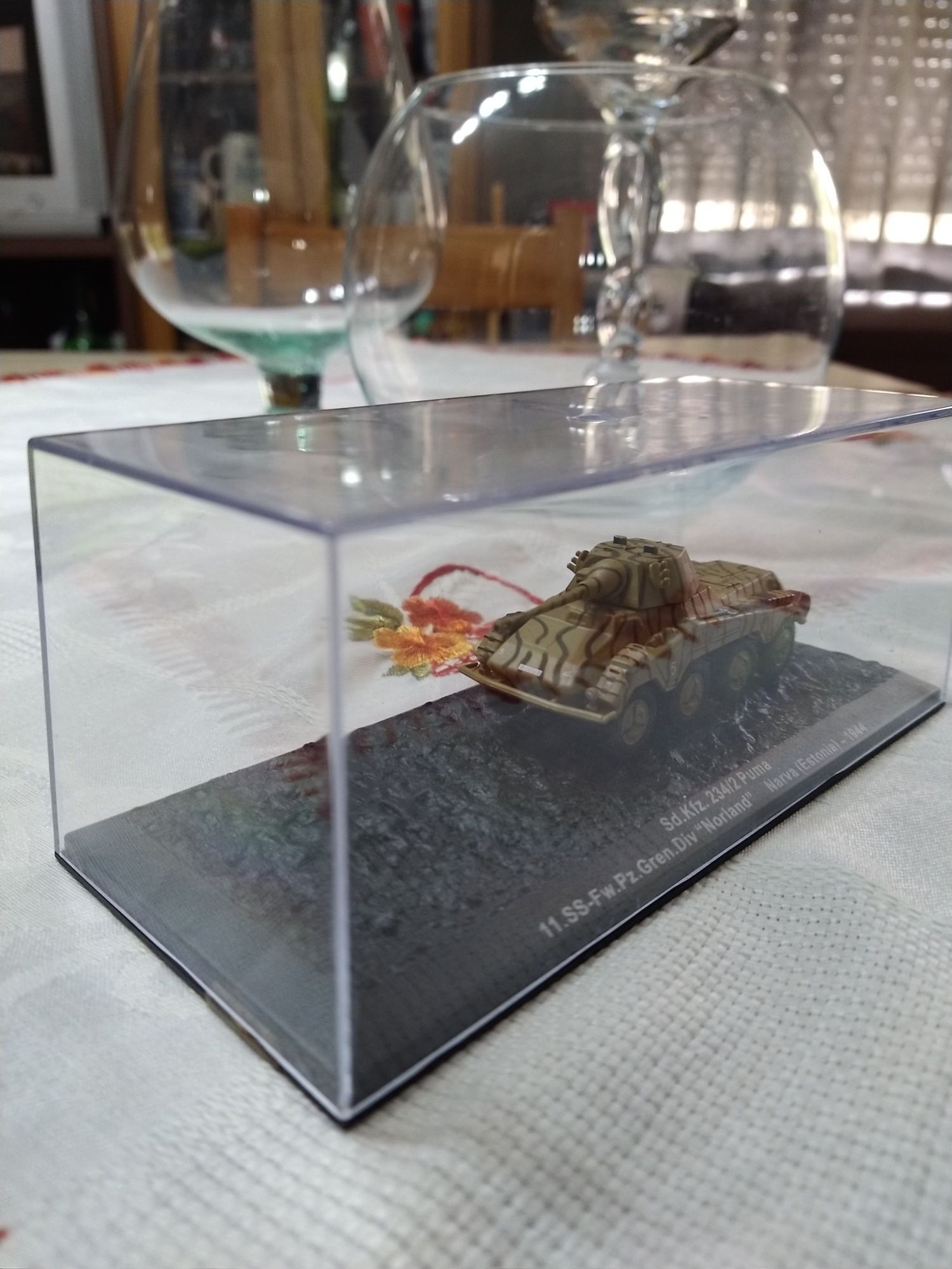 Miniatura Carro Coleção "Os mais extraordinários carros de combate"