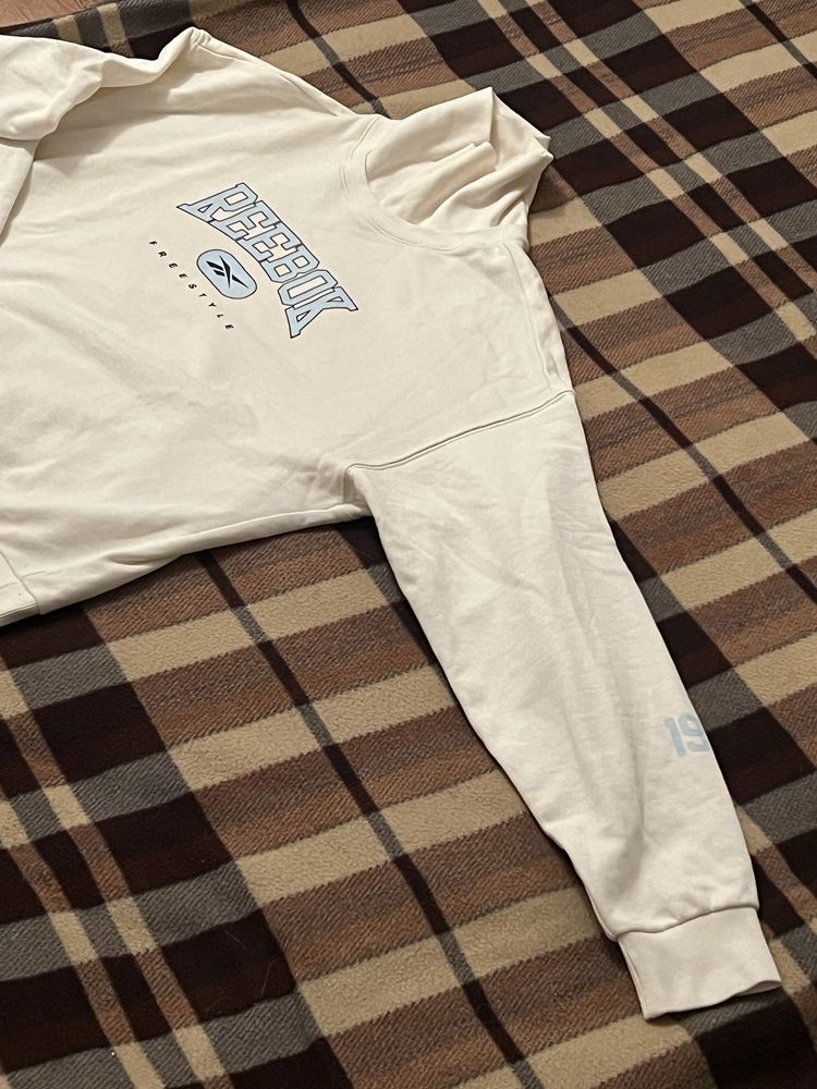 Свитшот Reebok (M)