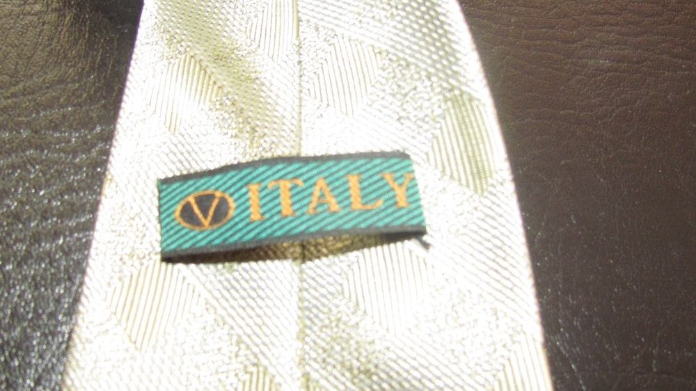 Elegancki Krawat jakich mało Jedwab marki V Italy z Włoch nr 20