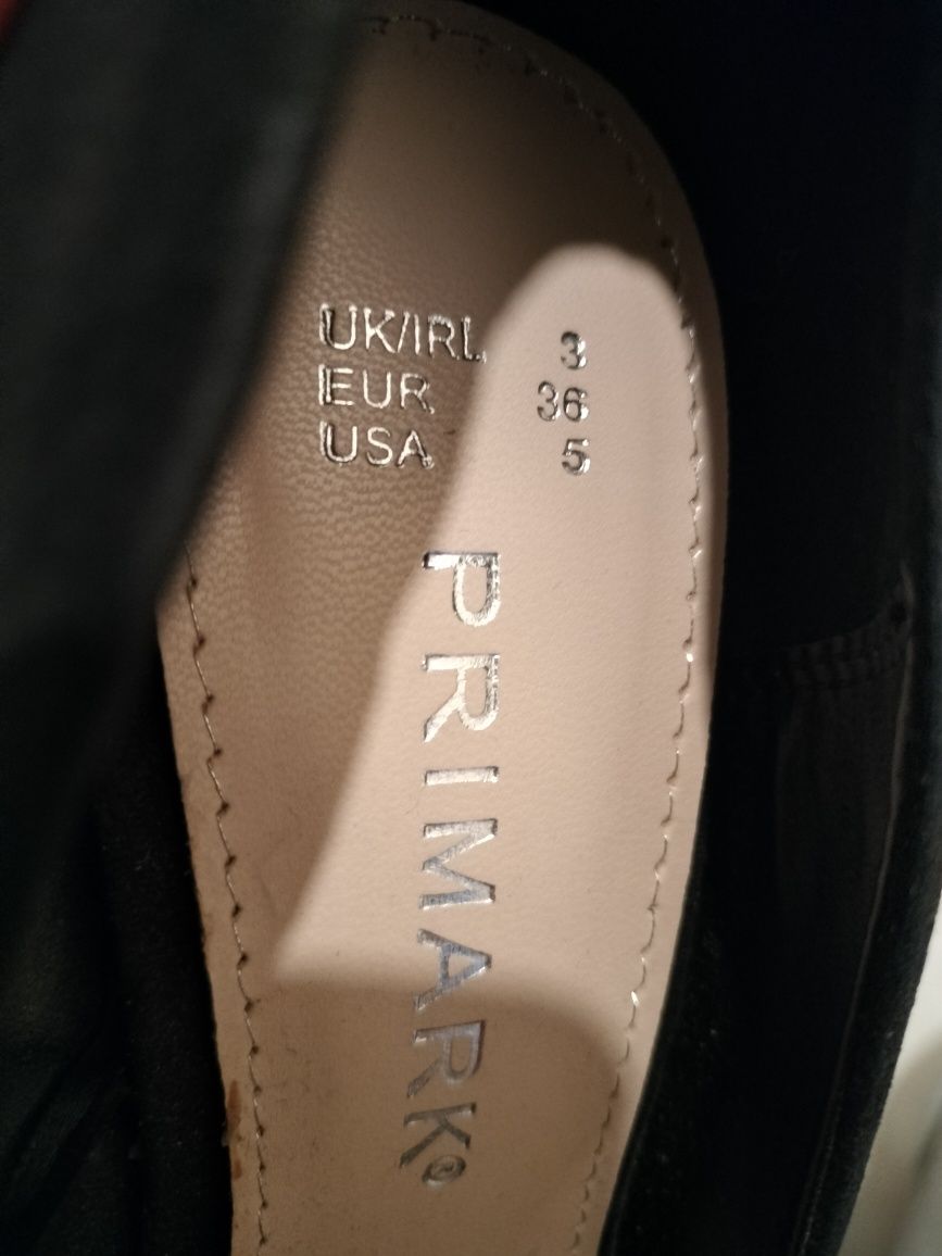Sapatos salto pretos Primark