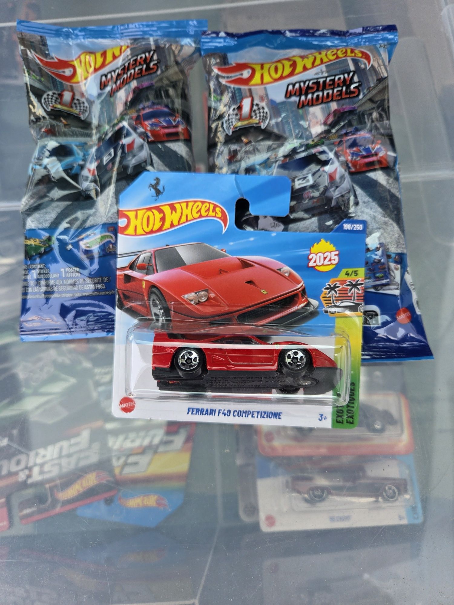 Varios hot wheels