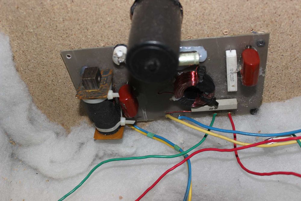 Акустична система, колонки, топи