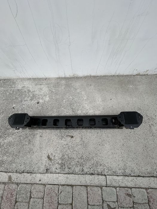 Підсилювач бампера ДЖИП РЕНЕГАТ 2018 задній