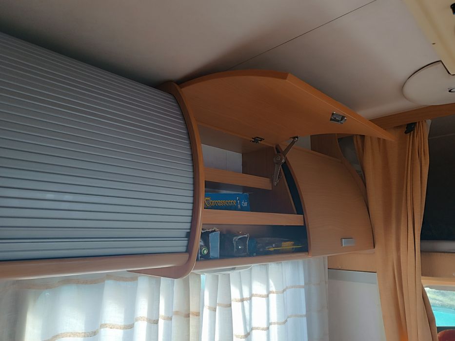 Autocaravana Ford Transit muito estimada